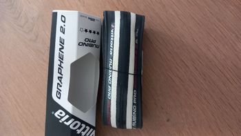 Used Vittoria Rubino Pro G2.0 25c black/white 2026 bike — image 4 of 5