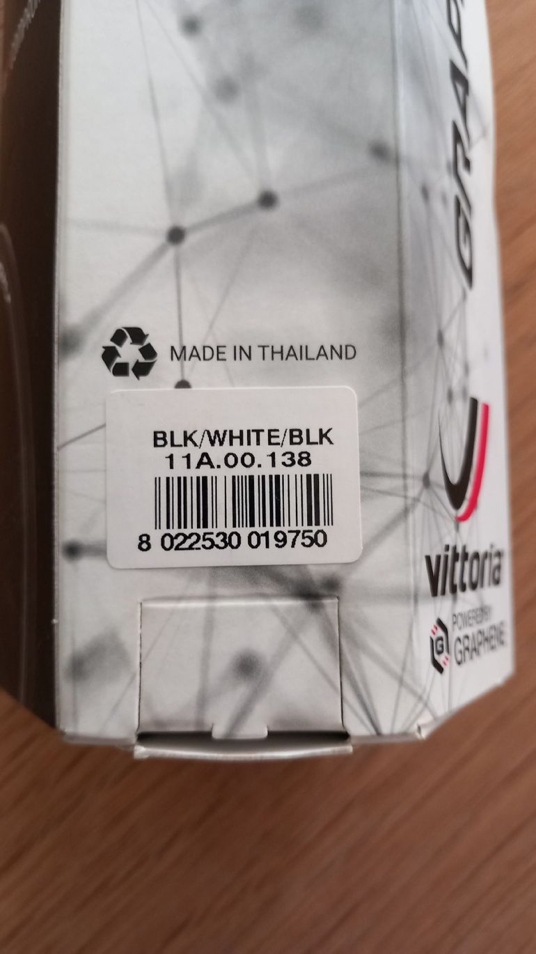 Used Vittoria Rubino Pro G2.0 25c black/white 2026 bike — image 2 of 5