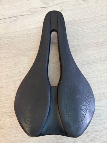 Selle Italia Novus Boost EVO Superflow Saddle bike d'occasion