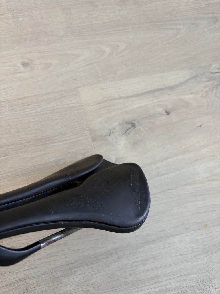 Selle Italia Novus Boost EVO Superflow Saddle bike d'occasion — image 7 sur 7