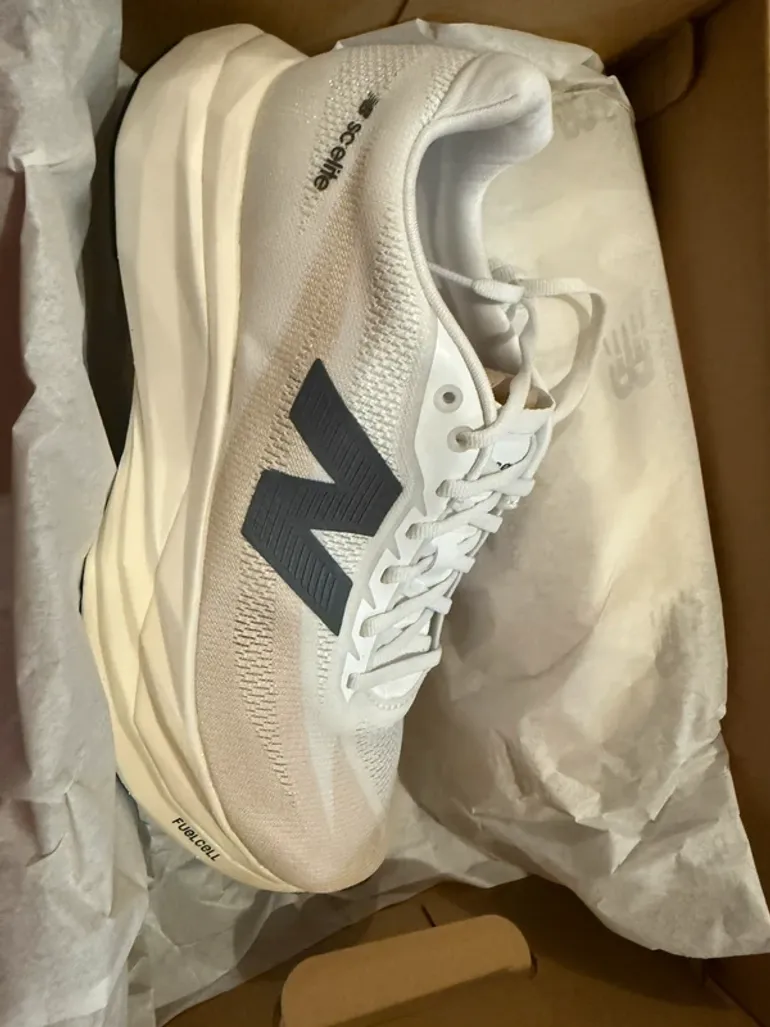 Gebrauchtes New Balance Elite bike — Bild 2 von 4