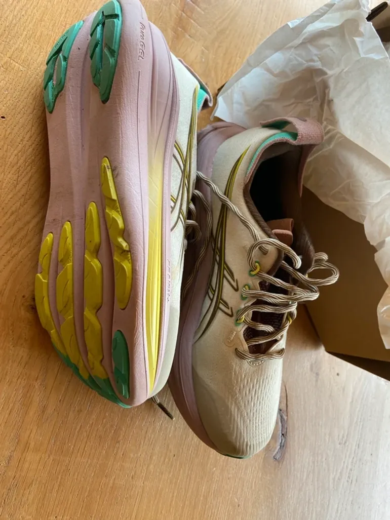Tweedehands Asics Gel-Nimbus 28 TR bike — afbeelding 5 van 8