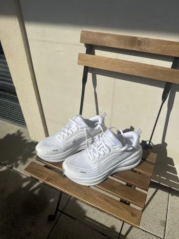 Použité Nike Vomero Plus bike