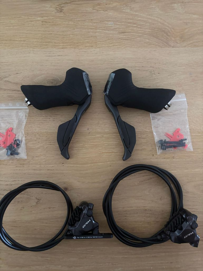 Shimano GRX RX825 12-speed Brake Set 2026 bike d'occasion — image 2 sur 5
