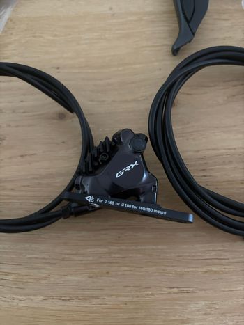 Shimano GRX RX825 12-speed Brake Set 2026 bike d'occasion — image 3 sur 5