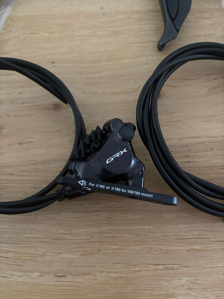 Shimano GRX RX825 12-speed Brake Set 2026 bike d'occasion — image 3 sur 5