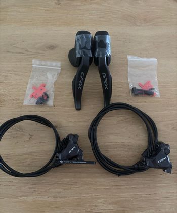 Shimano GRX RX825 12-speed Brake Set 2026 bike d'occasion