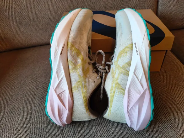 Gebrauchtes Asics Novablast 5 TR bike — Bild 5 von 5
