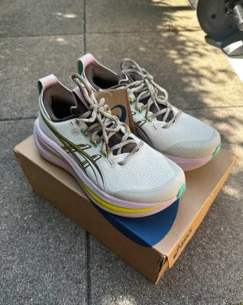 Gebrauchtes Asics Gel Nimbus bike