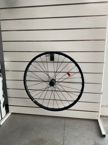 Mavic E-XA30 Elite 27, 5" Wheelset 2023 bike d'occasion