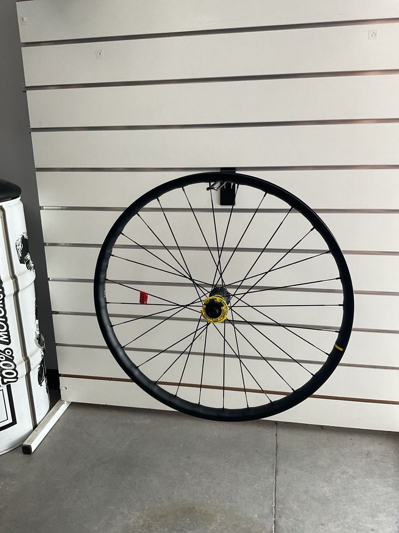 Mavic E-XA30 Elite 27, 5" Wheelset 2023 bike d'occasion — image 2 sur 7