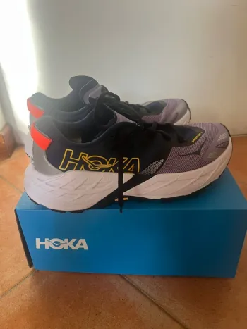 Gebrauchtes Hoka Speedgoat 7 bike