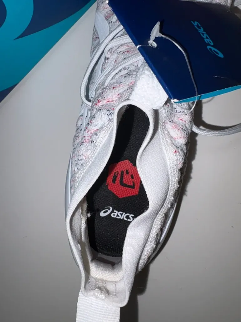 Used Hyper Gel Kan bike — image 5 of 6