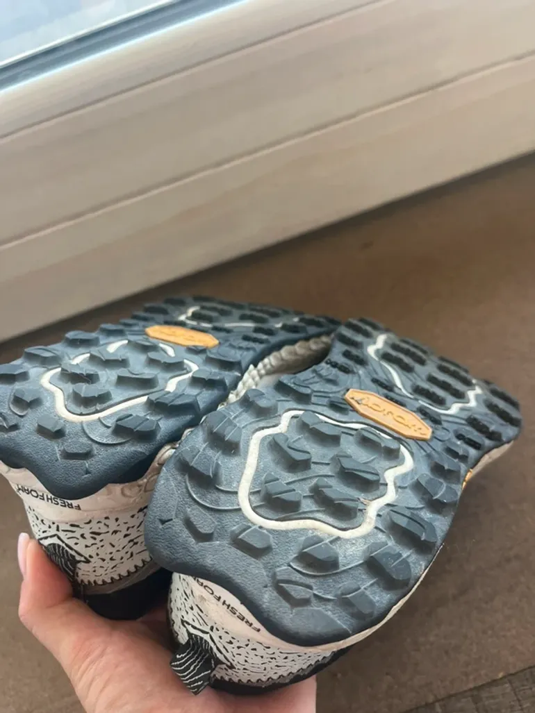 Tweedehands New Balance Fresh Foam X Hierro bike — afbeelding 3 van 5