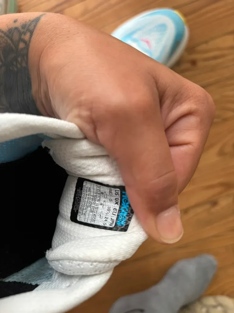 Tweedehands Hoka Running Shoes bike — afbeelding 3 van 4