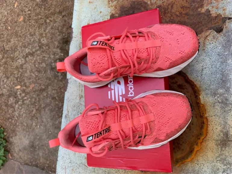 New Balance Tektrel bike usato — immagine 4 di 7