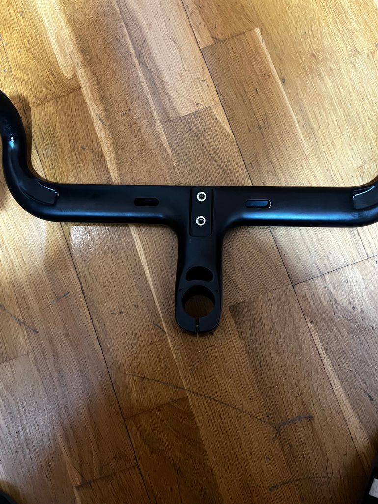 Tweedehands yoeleo H9 Integrated Road Bike Handlebar 2025 bike — afbeelding 15 van 39