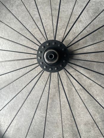 Used Dt Swiss RR 1.1 Ceramic bike — image 4 of 11