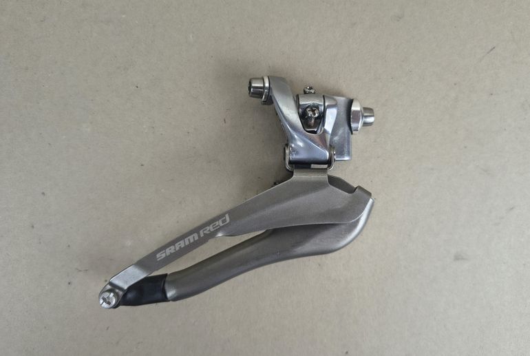Tweedehands Sram Red 2x10 Mechanical Groupset bike — afbeelding 13 van 16