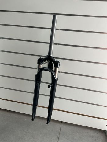 Gebrauchtes Sr Suntour NCX 63mm Fork 2026 bike