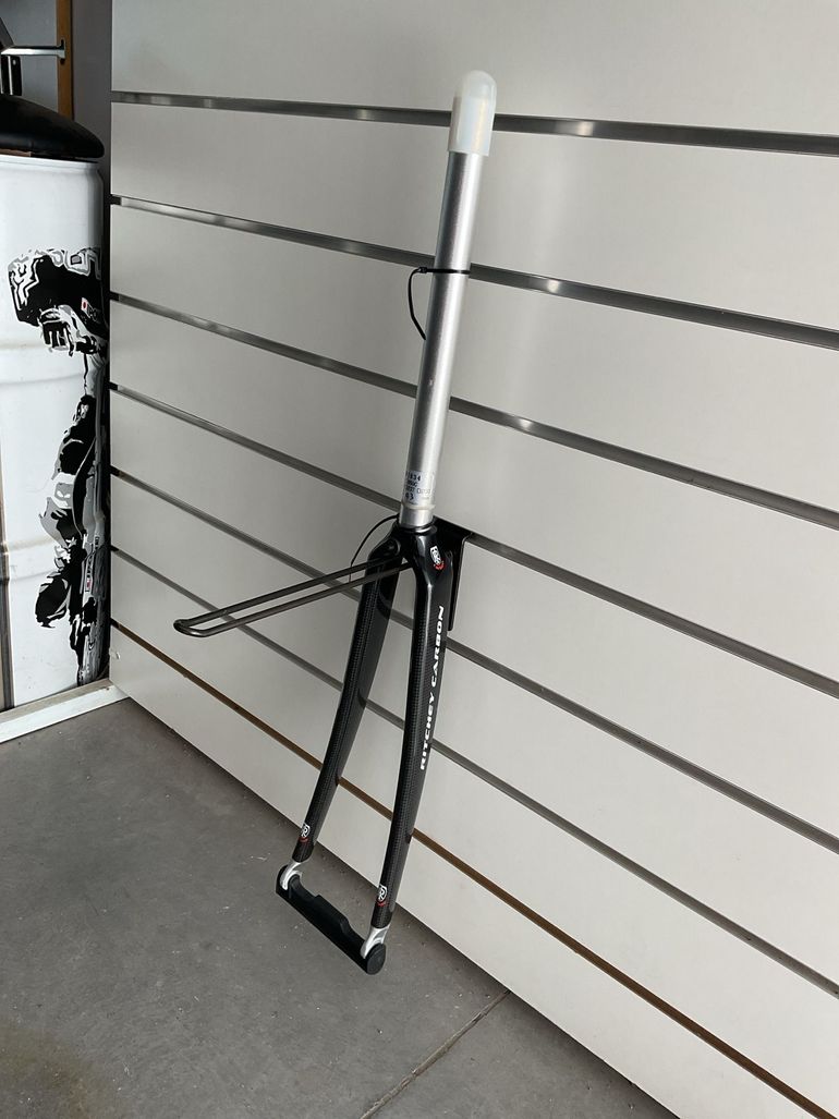 Used Ritchey Carbon 43mm Fork bike — image 4 of 5