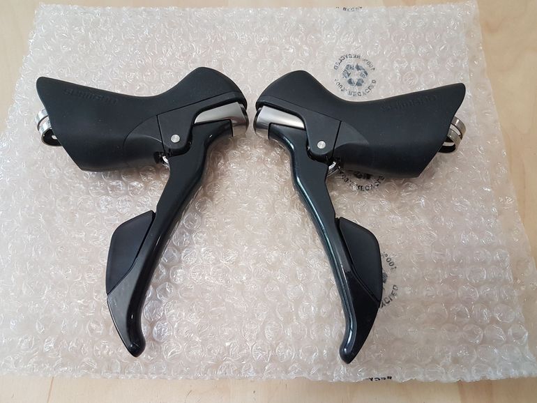Shimano Ultegra ST-6800 2x11S Rim brake bike d'occasion — image 3 sur 12