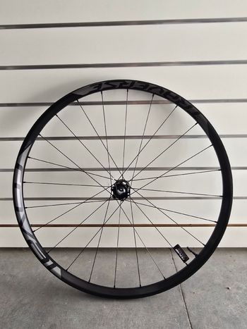 Specialized Roval Traverse 27.5" bike d'occasion