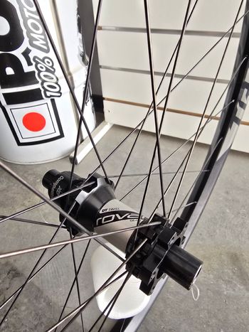 Specialized Roval Traverse 27.5" bike d'occasion — image 7 sur 8