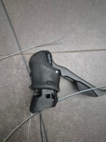 Shimano Claris ST-R2000 Dual Control Lever 2026 bike de segunda mano