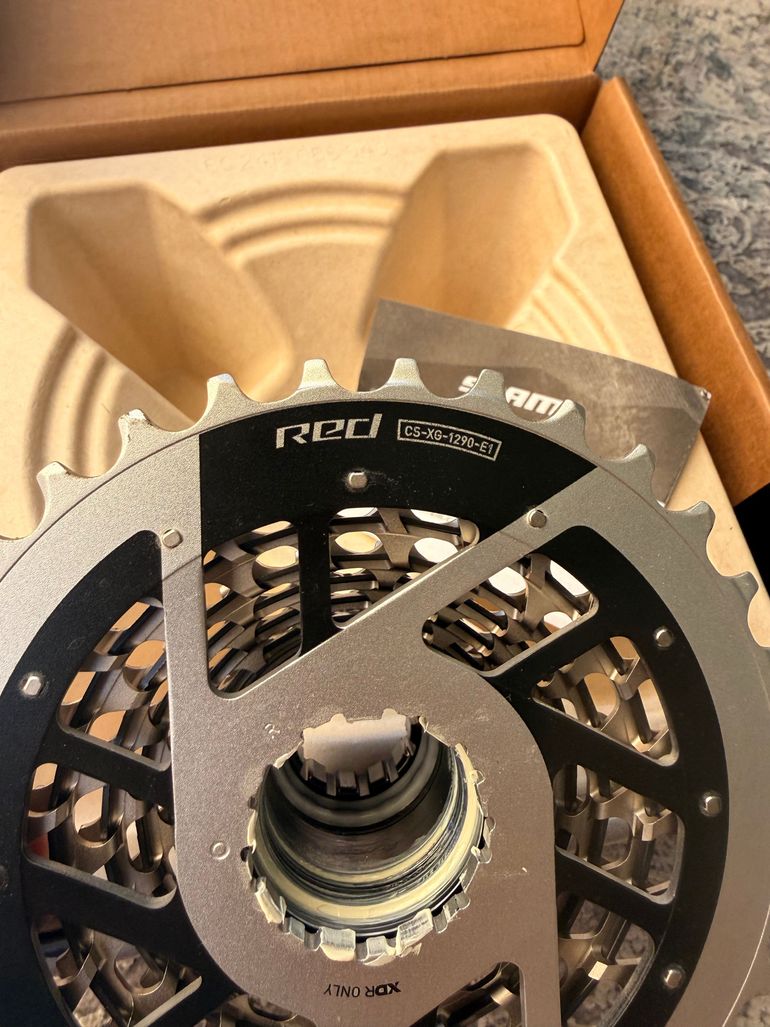 Sram RED XG-1290 10-33T Cassette bike de segunda mano — imagen 2 de 4
