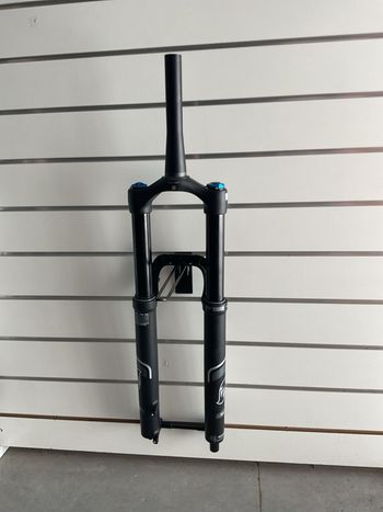 Used Fox 36 rythm bike — image 2 of 5