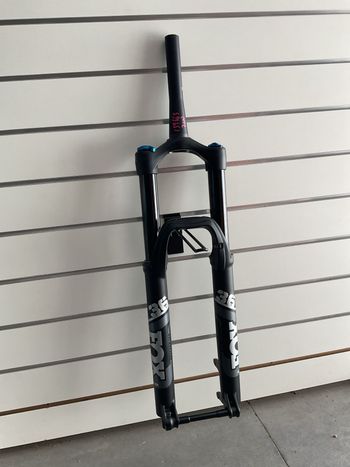 Used Fox 36 rythm bike — image 4 of 5
