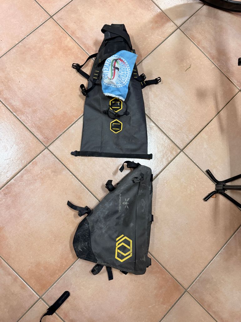 Used Apidura Borse bike — image 3 of 3
