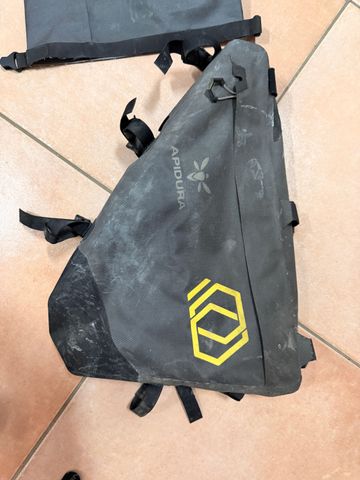 Used Apidura Borse Cycling Accessories