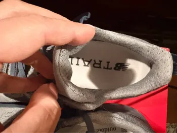 Käytetty New Balance Hierro V9 bike — kuva 6 / 7