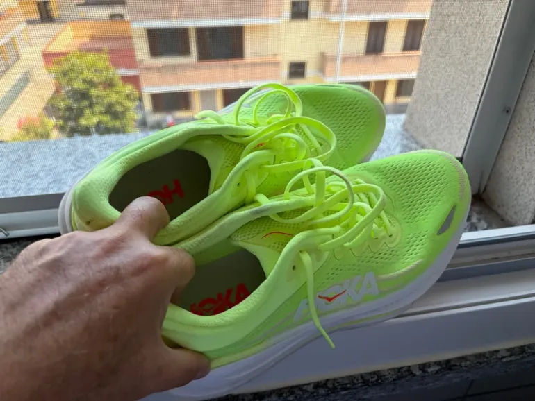 Hoka Bondi 9 bike usato — immagine 2 di 5