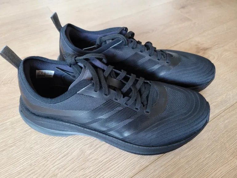 Adidas Sportschuhe schwarz bike usato — immagine 7 di 8