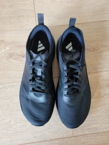 Adidas Sportschuhe schwarz bike usato — immagine 2 di 8