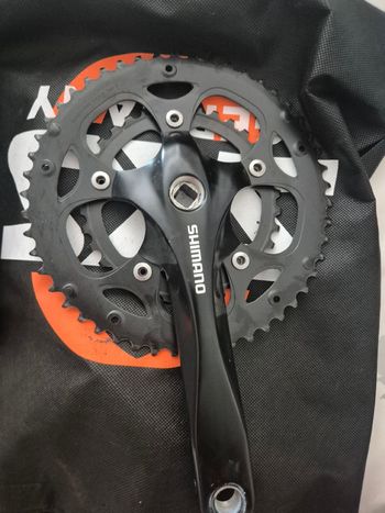 Używany Shimano Claris FC-RS200 Crankset 2x8-speed 2026 bike — zdjęcie 3 z 5