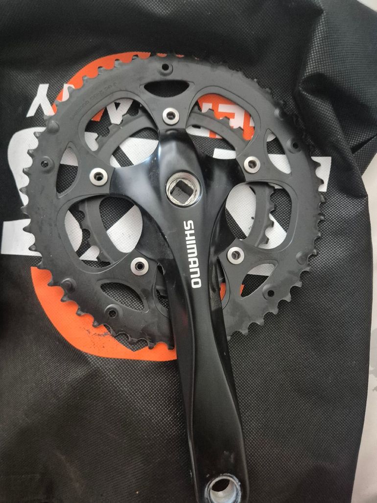 Używany Shimano Claris FC-RS200 Crankset 2x8-speed 2026 bike — zdjęcie 3 z 5
