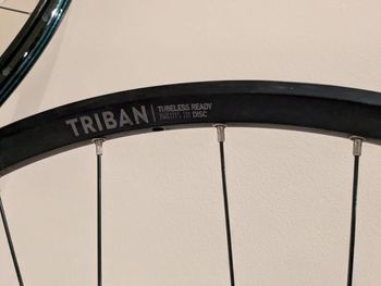 Used Shimano Triban 2025 bike — image 2 of 4