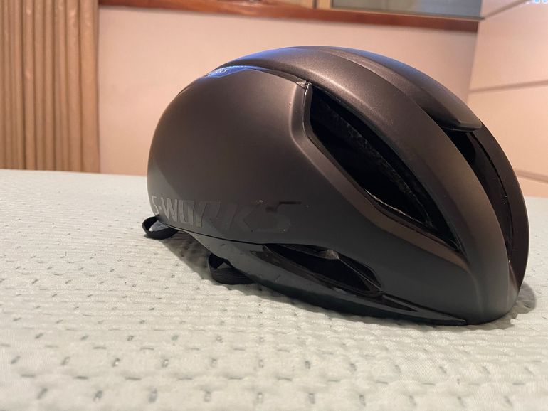 Używany Specialized Evade 3 Helmet bike — zdjęcie 3 z 13