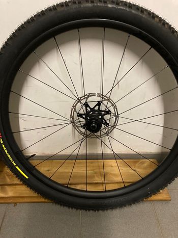 Bontrager Kovee Elite 30 29 bike d'occasion — image 3 sur 5