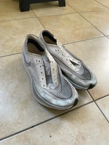 Nike Vaporfly 2 bike de segunda mano