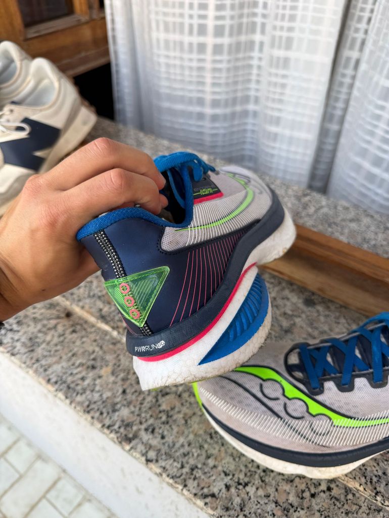 Gebrauchtes Saucony Endorphin Azura 2026 bike — Bild 5 von 6