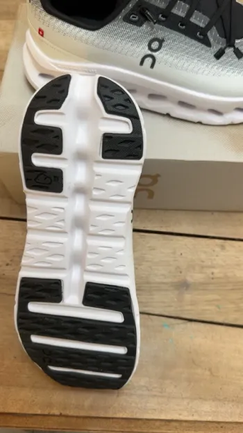 Tweedehands On Running Cloudtilt bike — afbeelding 4 van 9