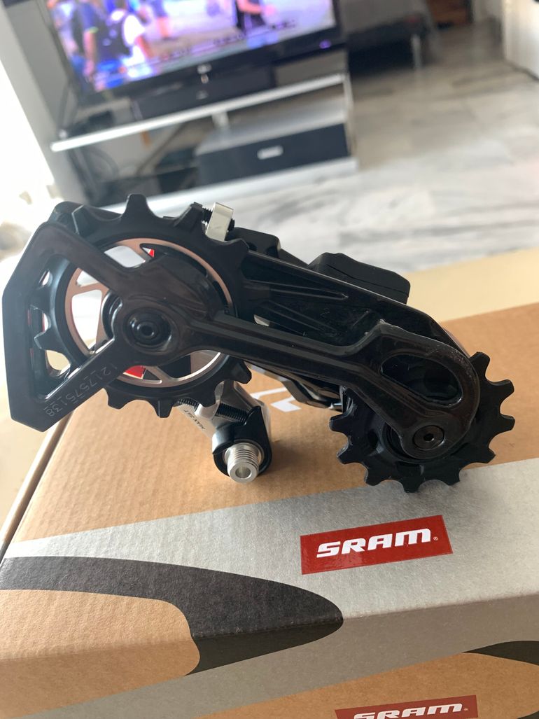 sram red Derailleur AR bike d'occasion — image 2 sur 4