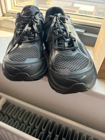 Hoka Clifton One9 bike d'occasion — image 9 sur 12