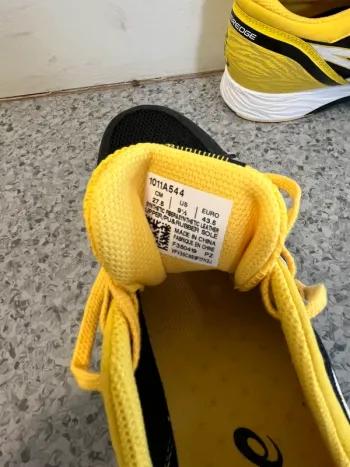 Gebrauchtes Asics Tartheredge bike — Bild 3 von 4