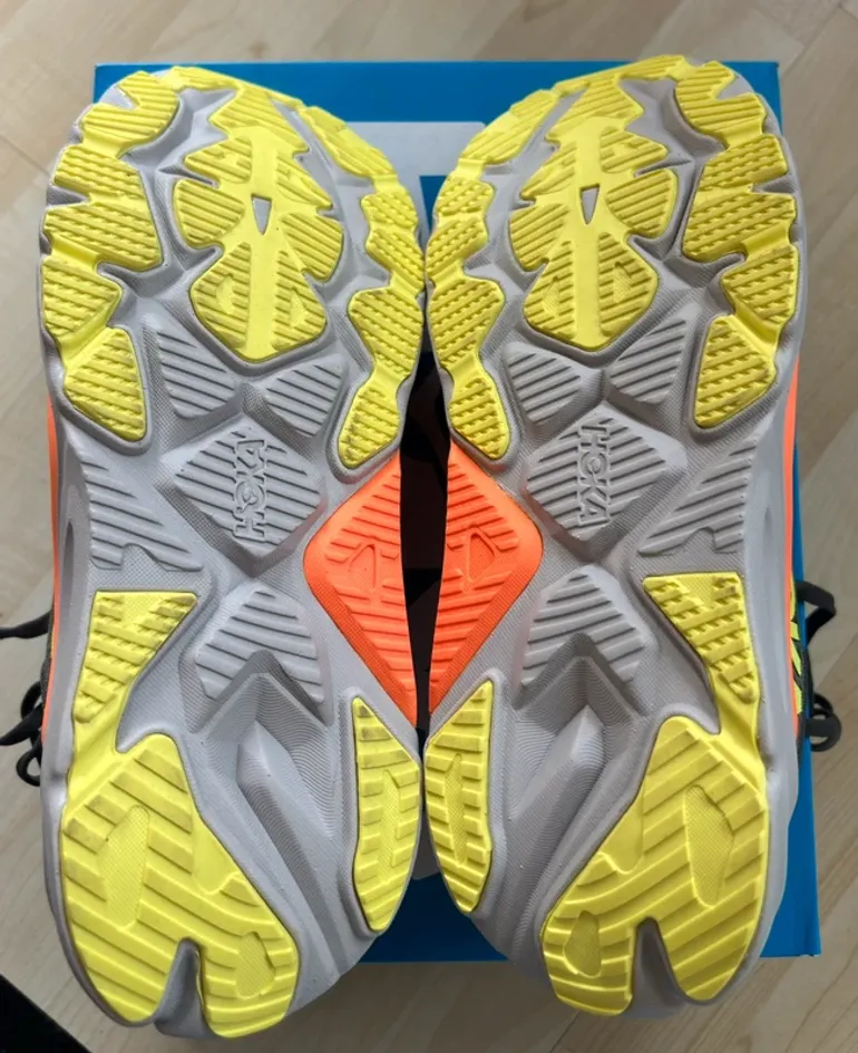 Gebrauchtes Hoka Arahi 8 bike — Bild 3 von 5